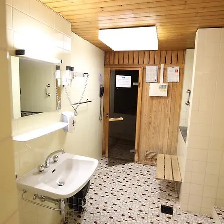 New Renovated In Center Of Νταβός