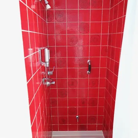 Διαμέρισμα New Renovated In Center Of Νταβός